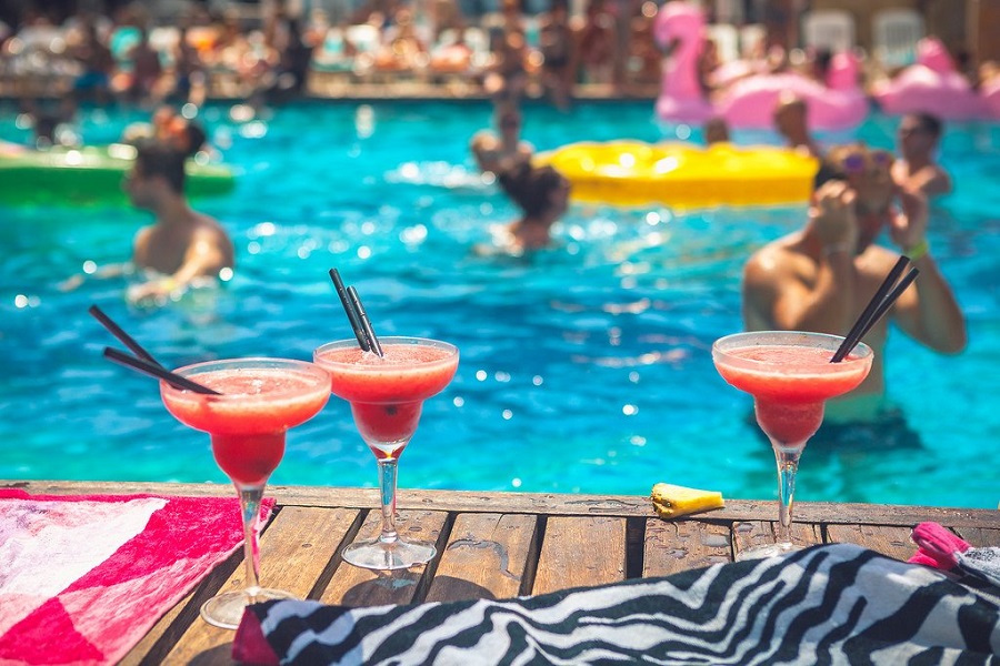 Káº¿t quáº£ hÃ¬nh áº£nh cho Pool Party